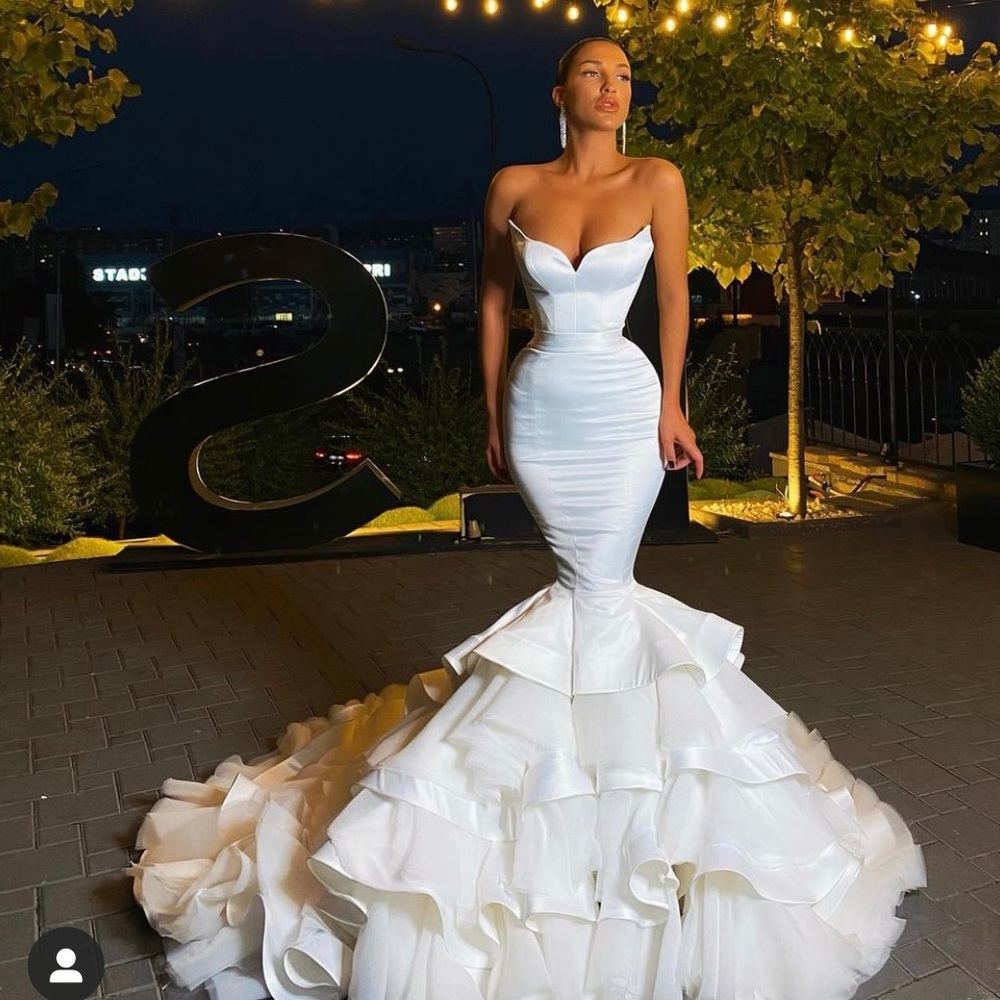 Lia Stublla Ruffled long beautiful wedding bridal dress